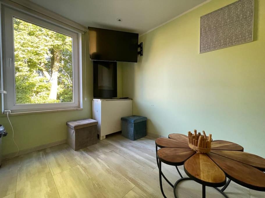 Prime 2Br/Ba Apt Next To Main Station & Olympic Center Liepaja Ngoại thất bức ảnh