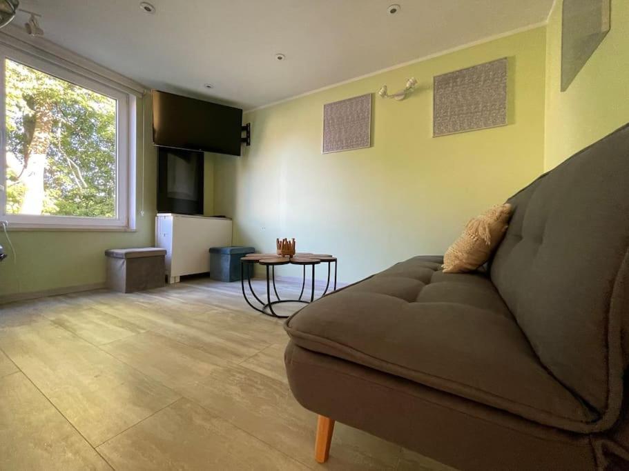 Prime 2Br/Ba Apt Next To Main Station & Olympic Center Liepaja Ngoại thất bức ảnh